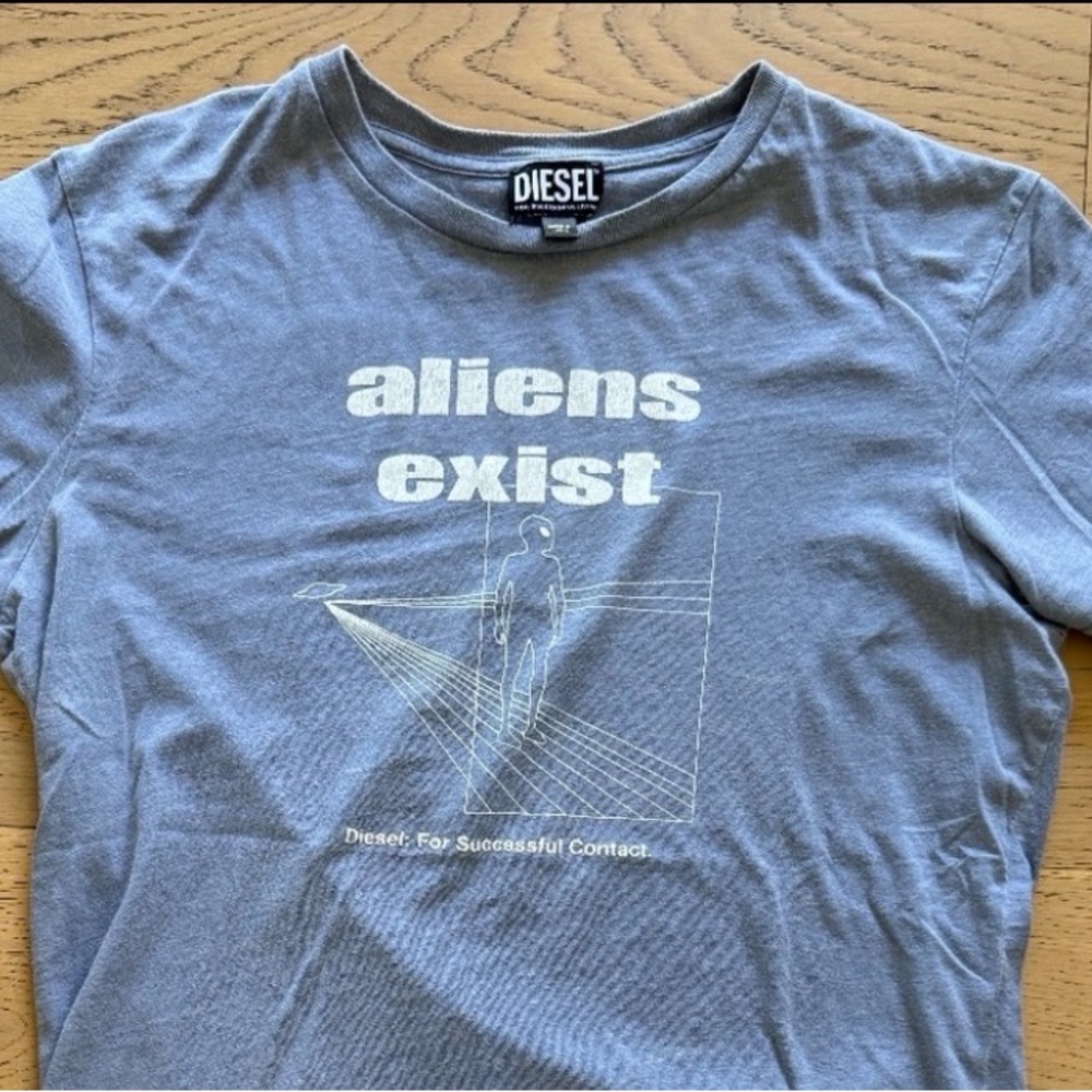 Diesel “Aliens Do Exist” Tee – Size M